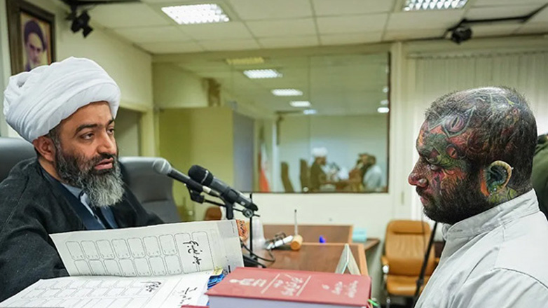 Ιράν: Δεν έχει εκδοθεί «καμία τελική ετυμηγορία» για τον ράπερ Αμίρ Ταταλού