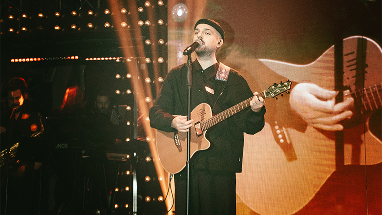 Apon: Η συναρπαστική και sold out εμφάνισή του στην Αθήνα