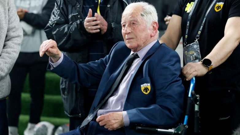 «Πήγε να συναντήσει την κυρία Ελένη, τον Στέλιο, τον Αλέκο, τον Μίμη, τον Νέστορα…»