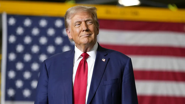 Τραμπ: Η Ουκρανία θα έχει θέση στο τραπέζι των διαπραγματεύσεων με τη Ρωσία για τον τερματισμό του πολέμου