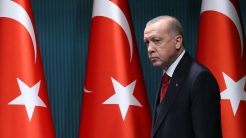 Ερντογάν: «Όταν βγει το ξίφος από το θηκάρι, δεν υπάρχει πια χώρος για μολύβι και λέξεις»