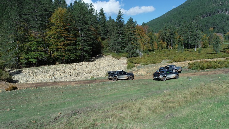 Η ομάδα off Road Mountains Explorers στον Εθνικό δρυμό “Βάλια Κάλντα” κατέγραψε μαγευτικές εικόνες μέσα στα σύννεφα και τη φύση