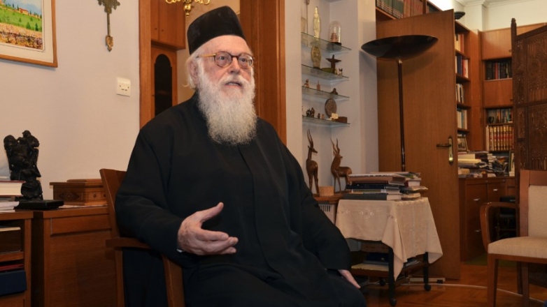Στην Αλβανία μεταφέρεται το σκήνωμα του Αρχιεπισκόπου Αλβανίας Αναστάσιου