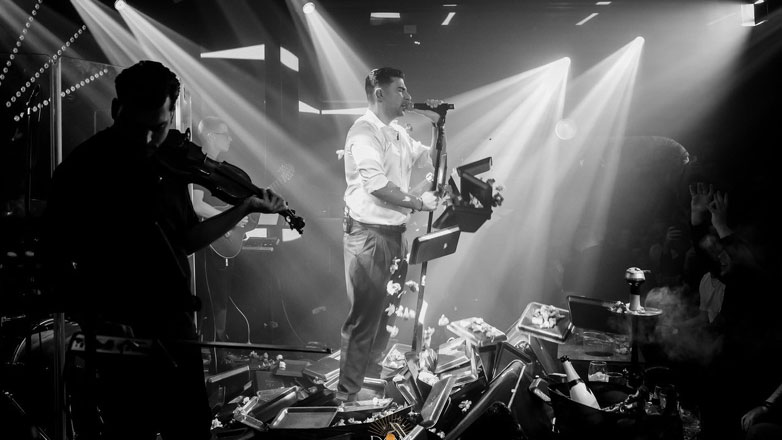 Κωνσταντίνος Παντελίδης: Συνεχίζει τις sold-out εμφανίσεις του ανά την Ελλάδα