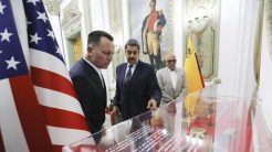 Βενεζουέλα: Ο Μαδούρο δέχτηκε τον Αμερικανό ειδικό απεσταλμένο Ρίτσαρντ Γκρένελ