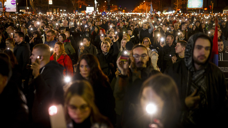 Σερβία: Η πορεία των φοιτητών του Βελιγραδίου έφτασε στο Νόβι Σαντ Σερβία: Η πορεία των φοιτητών του Βελιγραδίου έφτασε στο Νόβι Σαντ