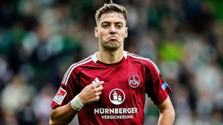 Κλείνει στην Μπράιτον ο Τζίμας