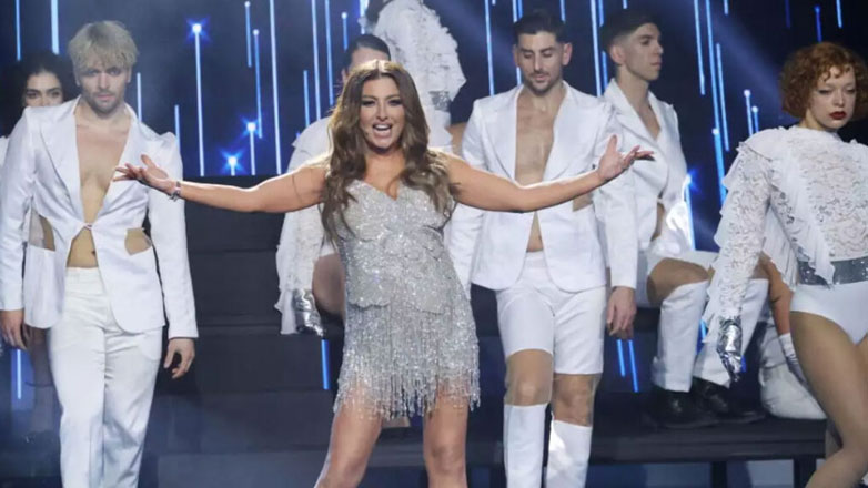 Κόλαφος για την Έλενα Παπαρίζου ο δημιουργός του «My Number One» – «Θα της απαγορεύσω να το ξανατραγουδήσει»