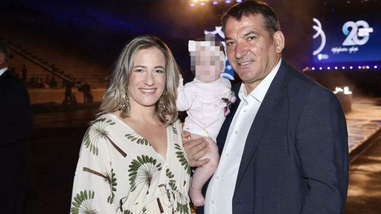 Πύρρος Δήμας: Η απάντηση για το ενδεχόμενο ενός έκτου παιδιού – «Δεν θα λύσω εγώ το δημογραφικό πρόβλημα»