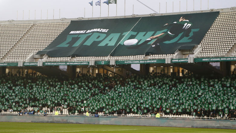 Το συγκλονιστικό «αντίο» στον Μίμη Δομάζο