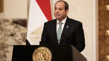 Αίγυπτος: Ο πρόεδρος Σίσι είπε στον Τραμπ ότι ο κόσμος «υπολογίζει σ’ αυτόν» για την ειρήνη στη Μέση Ανατολή