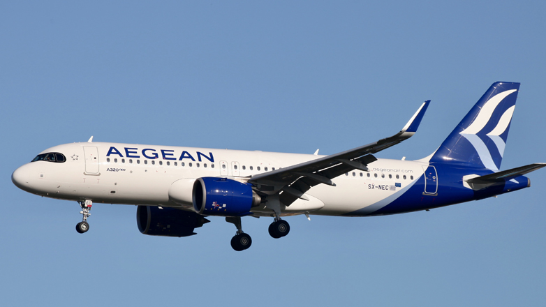 Έκτακτες πτήσεις της Aegean από και προς τη Σαντορίνη