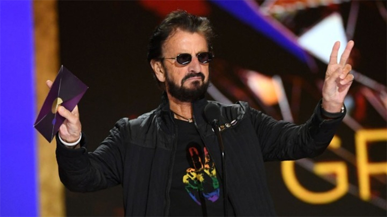 Ρίνγκο Σταρ: Έστειλε μήνυμα «ειρήνης και αγάπης» για το νέο βραβείο Grammy των Beatles