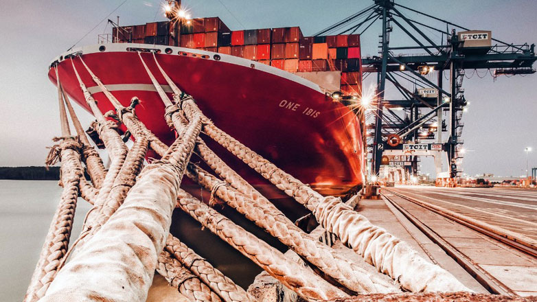 ΠΕΠΙΕΘ: Να ληφθούν μέτρα για την πρόληψη ατυχημάτων κατά την πρόσδεση – λύση των πλοίων σε αντίξοες συνθήκες