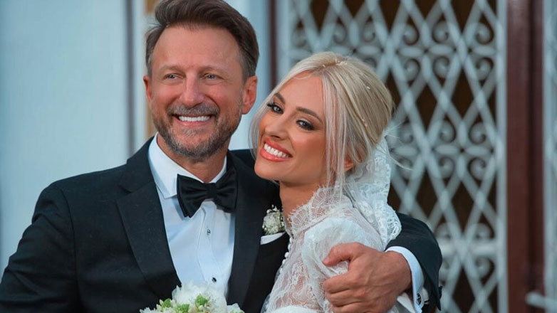 Κώστας Καραφώτης για το γάμο του με την Κάτια Μάνου: «Δεν κατάφερα να τον κρατήσω μυστικό, δεν ήθελα ποτέ να γίνει δημόσιο»