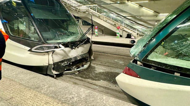 Συγκλονιστικό βίντεο από τη σύγκρουση δύο τραμ στον σταθμό  Gare Centrale