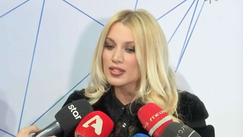 Αντέδρασε η Κωνσταντίνα Σπυροπούλου με ερώτηση: «Δεν καταλαβαίνω τι μου λες, μη με καις»