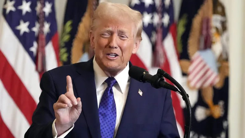 Ο Τραμπ απαγορεύει στις τρανς αθλήτριες να λαμβάνουν μέρος στον γυναικείο αθλητισμό Ο Τραμπ απαγορεύει στις τρανς αθλήτριες να λαμβάνουν μέρος στον γυναικείο αθλητισμό