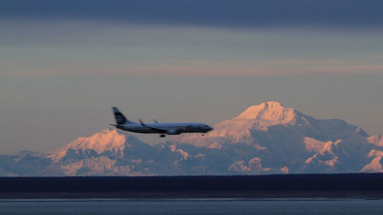 Αγνοείται εμπορική πτήση στην Αλάσκα