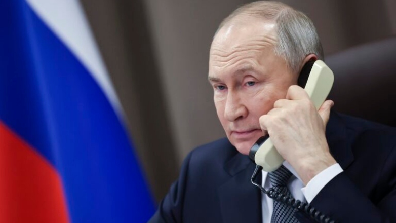 Με γρίφους απαντά το Κρεμλίνο για την συνομιλία Πούτιν – Τραμπ Με γρίφους απαντά το Κρεμλίνο για την συνομιλία Πούτιν – Τραμπ