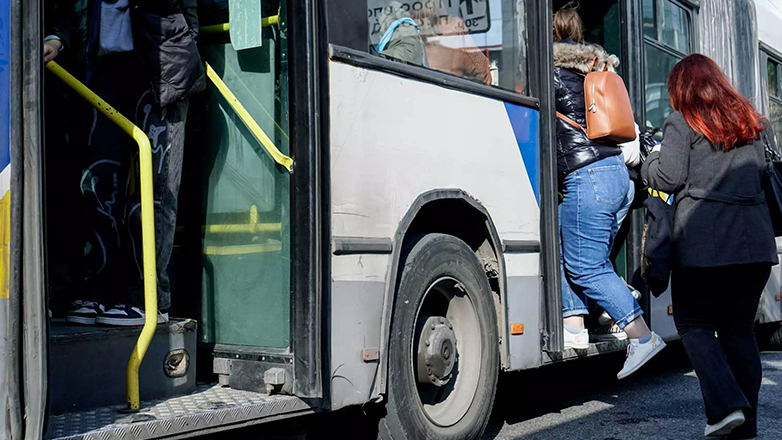 Αστυνομικοί θα βρίσκονται στα δρομολόγια των αστικών συγκοινωνιών στην Αττική