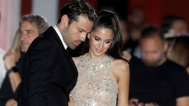 Αλεξάνδρα Νίκα: Bentley παρέσυρε τη σύντροφο του Αργυρού στο Κολωνάκι – Είχε μαζί το μωρό τους