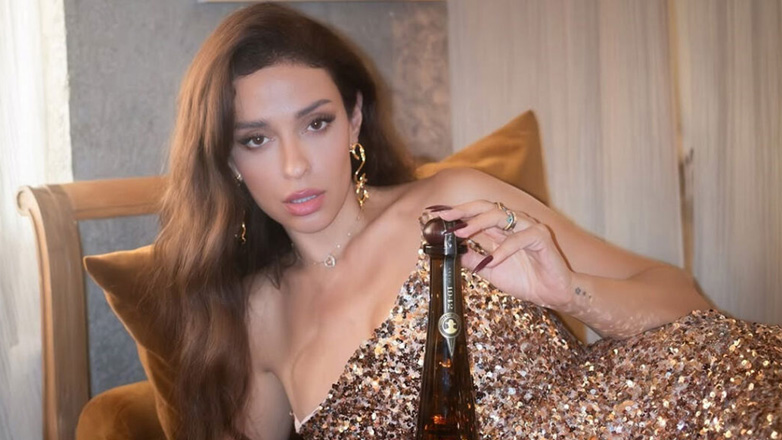 Ελένη Φουρέιρα: Έκοψε τα μαλλιά της πολύ κοντά! Ελένη Φουρέιρα: Έκοψε τα μαλλιά της πολύ κοντά!