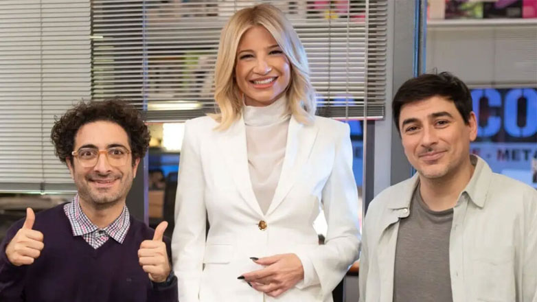 Φαίη Σκορδά: Η εμφάνιση της παρουσιάστριας στη σειρά «Έχω παιδιά» Φαίη Σκορδά: Η εμφάνιση της παρουσιάστριας στη σειρά «Έχω παιδιά»