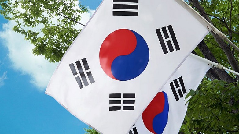 Η Σεούλ υπόσχεται να προστατεύσει τις επιχειρήσεις της απέναντι στους δασμούς στον χάλυβα και στο αλουμίνιο