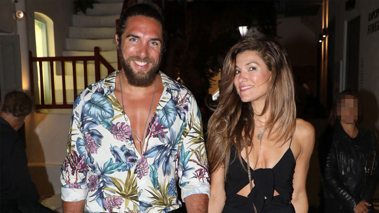 Γιώργος Κόρομι: Τα πρώτα του λόγια μετά την ανακοίνωση της εγκυμοσύνης της συντρόφου του – «Πρώτη φορά μπαμπάς, χαίρομαι πάρα πολύ» Γιώργος Κόρομι: Τα πρώτα του λόγια μετά την ανακοίνωση της εγκυμοσύνης της συντρόφου του – «Πρώτη φορά μπαμπάς, χαίρομαι πάρα πολύ»