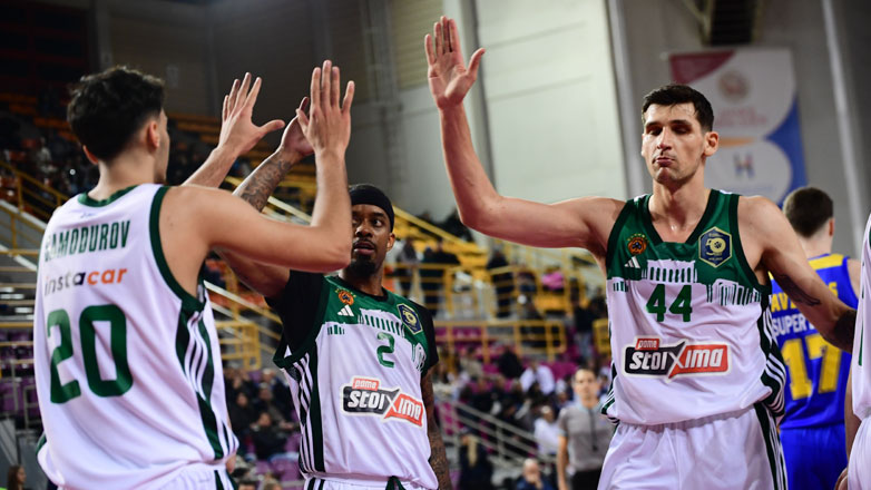 Final-8: Δια περιπάτου στα ημιτελικά ο Παναθηναϊκός, 93-63 το Περιστέρι