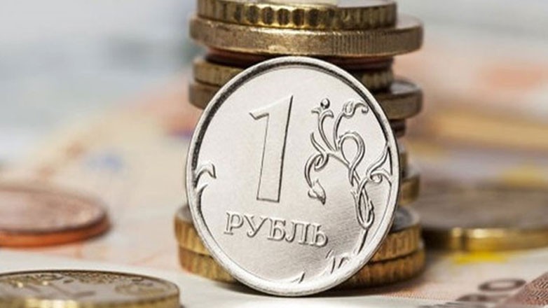 «Χάρηκε» το ρούβλι καθώς διαφαίνεται τέλος στον πόλεμο της Ουκρανίας