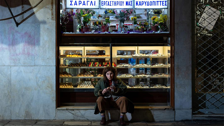 «Ο Βράχος» της Ηλέκτρας Ελληνικιώτη από την ομάδα Θέρος – Εταιρεία Θεάτρου