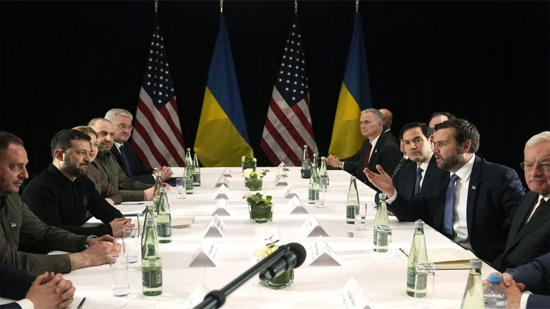 Ολοκληρώθηκε η πρώτη συνάντηση μεταξύ Βανς και Ζελένσκι, για τον τερματισμό του πολέμου στην Ουκρανία