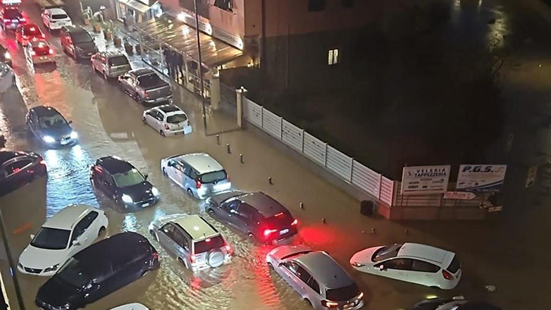 Ιταλία: Σφοδρή κακοκαιρία στο νησί Έλβα