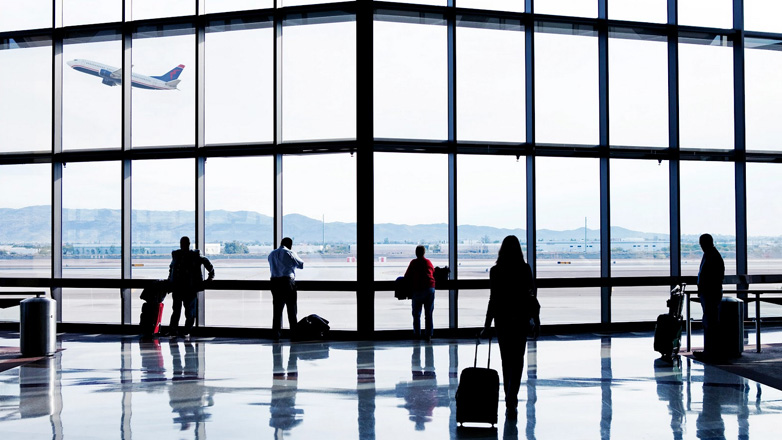 Γιατί οι άνθρωποι συμπεριφέρονται τόσο περίεργα στα αεροδρόμια Γιατί οι άνθρωποι συμπεριφέρονται τόσο περίεργα στα αεροδρόμια