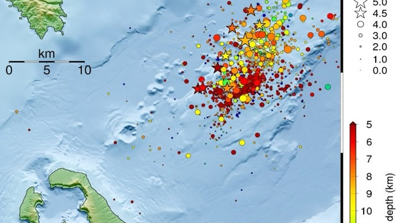 ΕΚΠΑ: Περισσότεροι από 18.400 σεισμοί, από 26 Ιανουαρίου έως 13 Φεβρουαρίου, στη ζώνη Σαντορίνης – Αμοργού