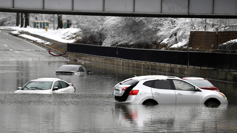 Εννέα νεκροί λόγω ακραίων καιρικών συνθηκών στις ανατολικές ΗΠΑ Εννέα νεκροί λόγω ακραίων καιρικών συνθηκών στις ανατολικές ΗΠΑ