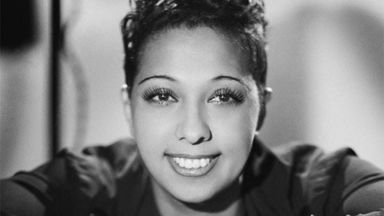 Τα απομνημονεύματα της Ζοζεφίν Μπέικερ κυκλοφόρησαν για πρώτη φορά στα αγγλικά