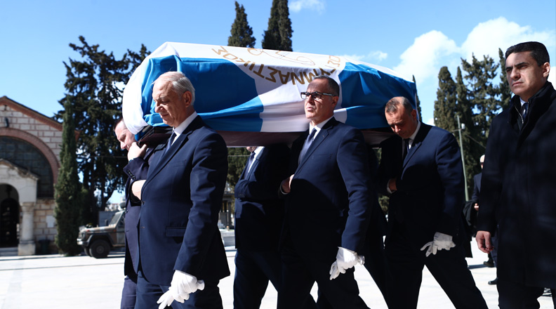 Το «τελευταίο αντίο» στον μεγάλο Ελληνα Ολυμπιονίκη, Γιώργο Ρουμπάνη