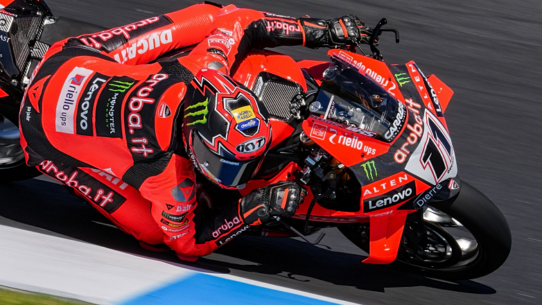 WorldSBK: Bulega και Ducati κυριαρχούν την 1η μέρα του Επίσημου Τεστ