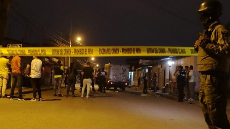 Ισημερινός: Επτά νεκροί από επίθεση ενόπλων στη μέση του δρόμου