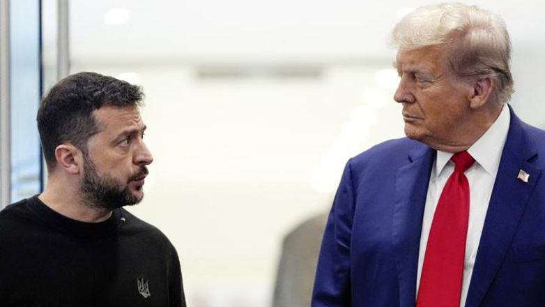 Ο Τραμπ «εκπαραθυρώνει» τον Ζελένσκι