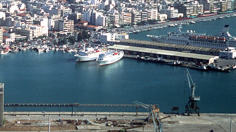 Ακύρωσαν τον διαγωνισμό για το λιμάνι του Βόλου