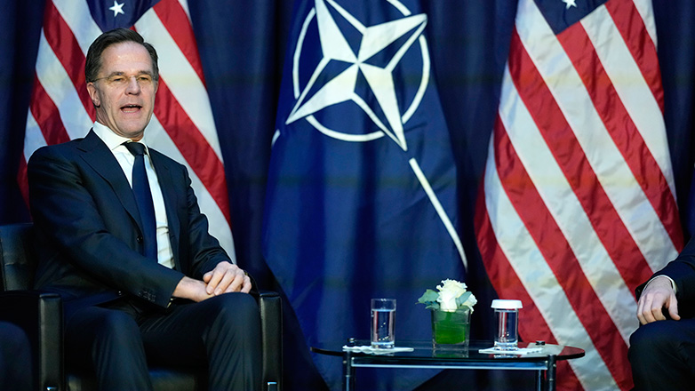 NATO: Ο Ζελένσκι να αποκαταστήσει τις σχέσεις του με τον Τραμπ