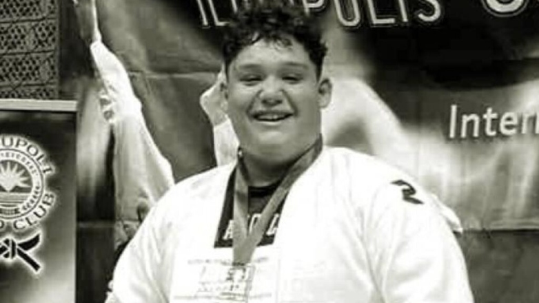 Θρήνος για τον 17χρονο, που πέθανε ξαφνικά στον ύπνο του