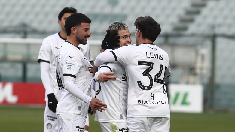 Επιβλητικό πέρασμα του ΟΦΗ από τη Λεωφόρο, νίκησε 3-1 την Athens Kallithea