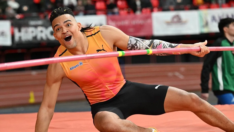 Καραλής: «Ένιωθα την ενέργεια του κόσμου, στόχος φέτος τα μετάλλια»