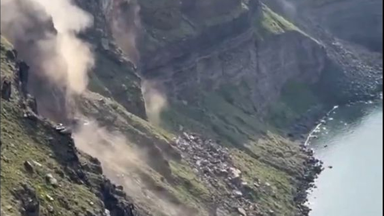 Σαντορίνη: Ειδική ομάδα του ΕΚΠΑ με όργανα υψηλής τεχνολογίας στο νησί