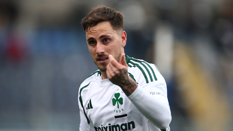 O Μαντσίνι έδωσε τη… χαριστική βολή στον Παναθηναϊκό – Πέταξε δεύτερη μπάλα στην περιοχή της Λαμίας και δόθηκε πέναλτι εις βάρος του «τριφυλλιού»